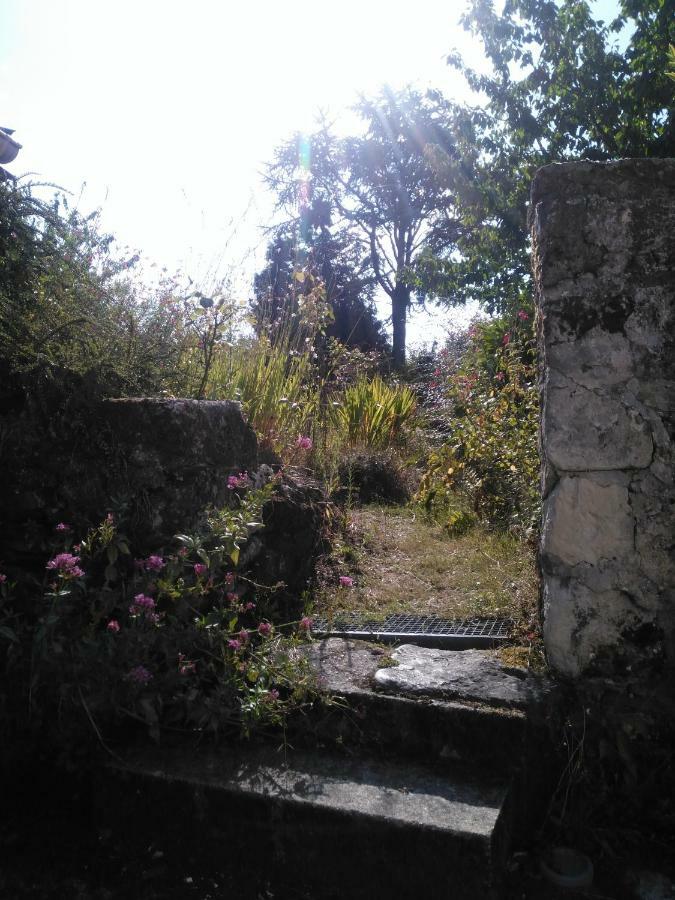 Gite De L'Escapade Frossay Exterior foto